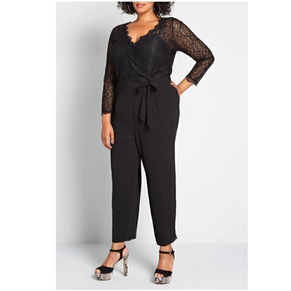 ModCloth All the Feels Lace Twofer Black Jumpsuit Sz S NWT - Picture 1 of 11